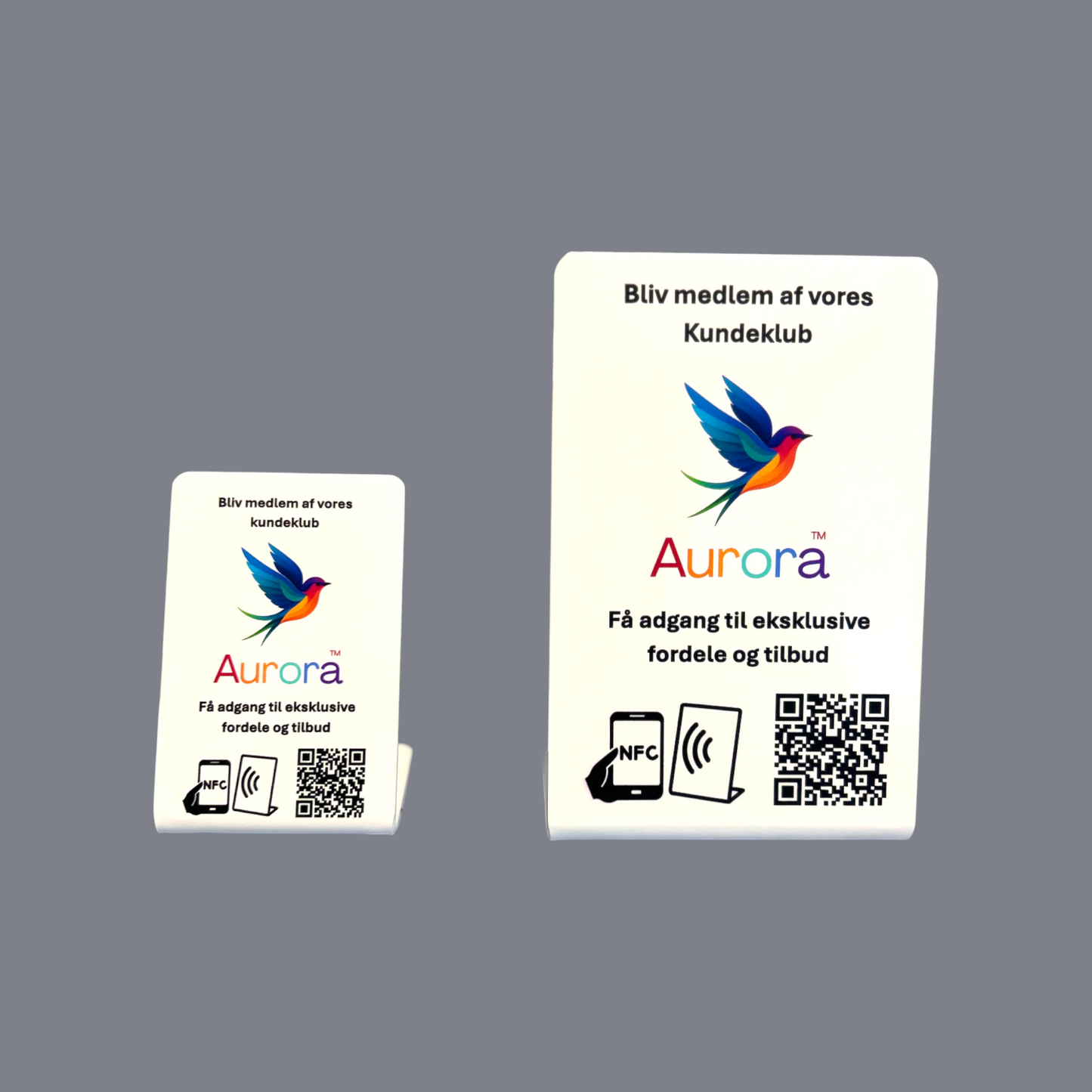 NFC bordstandere med eget logo og QR til at få flere medlemmer af kundeklub
