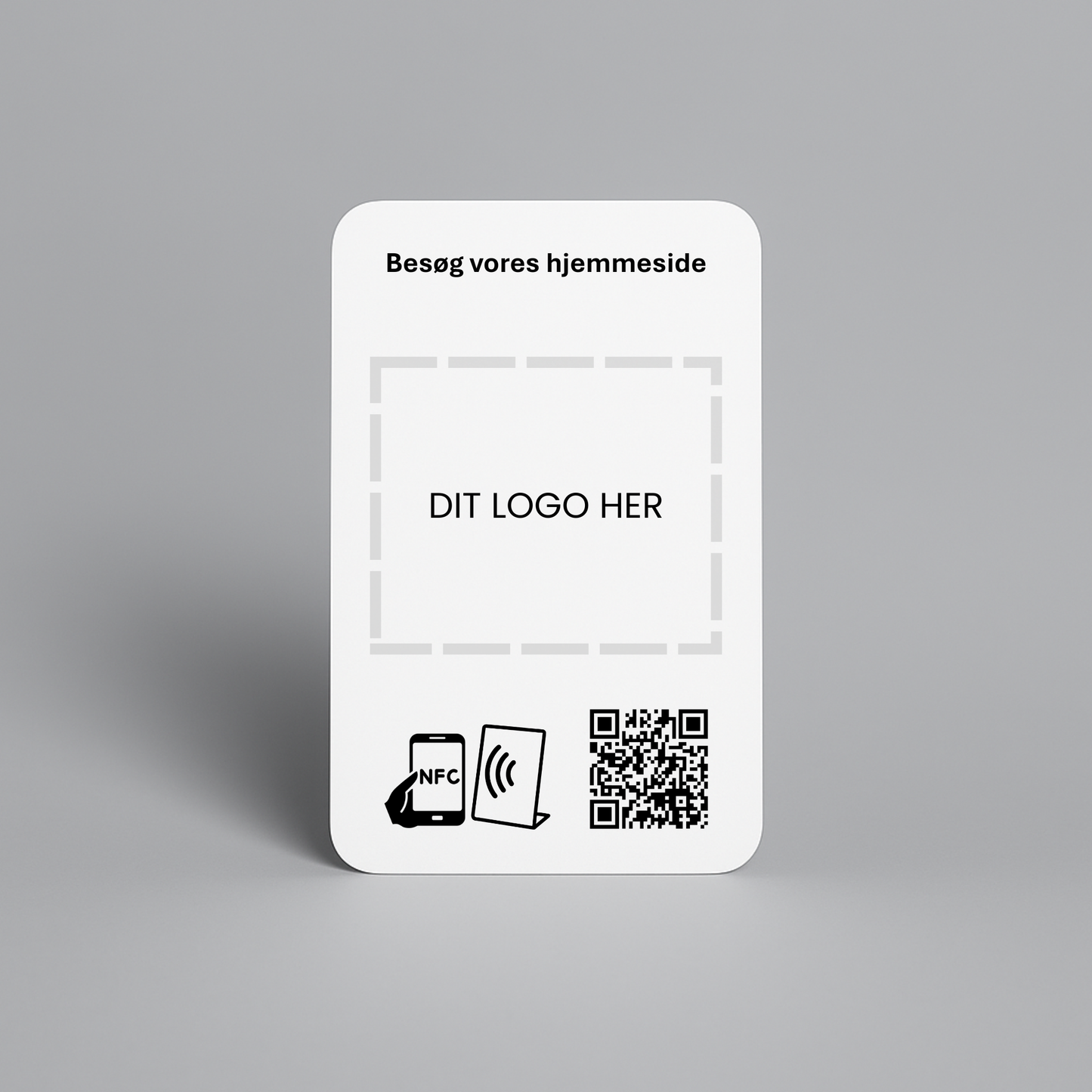 Kort til Besøg hjemmeside med NFC og QR kode – kan tilpasses med dit eget logo for en mere professionel præsentation.