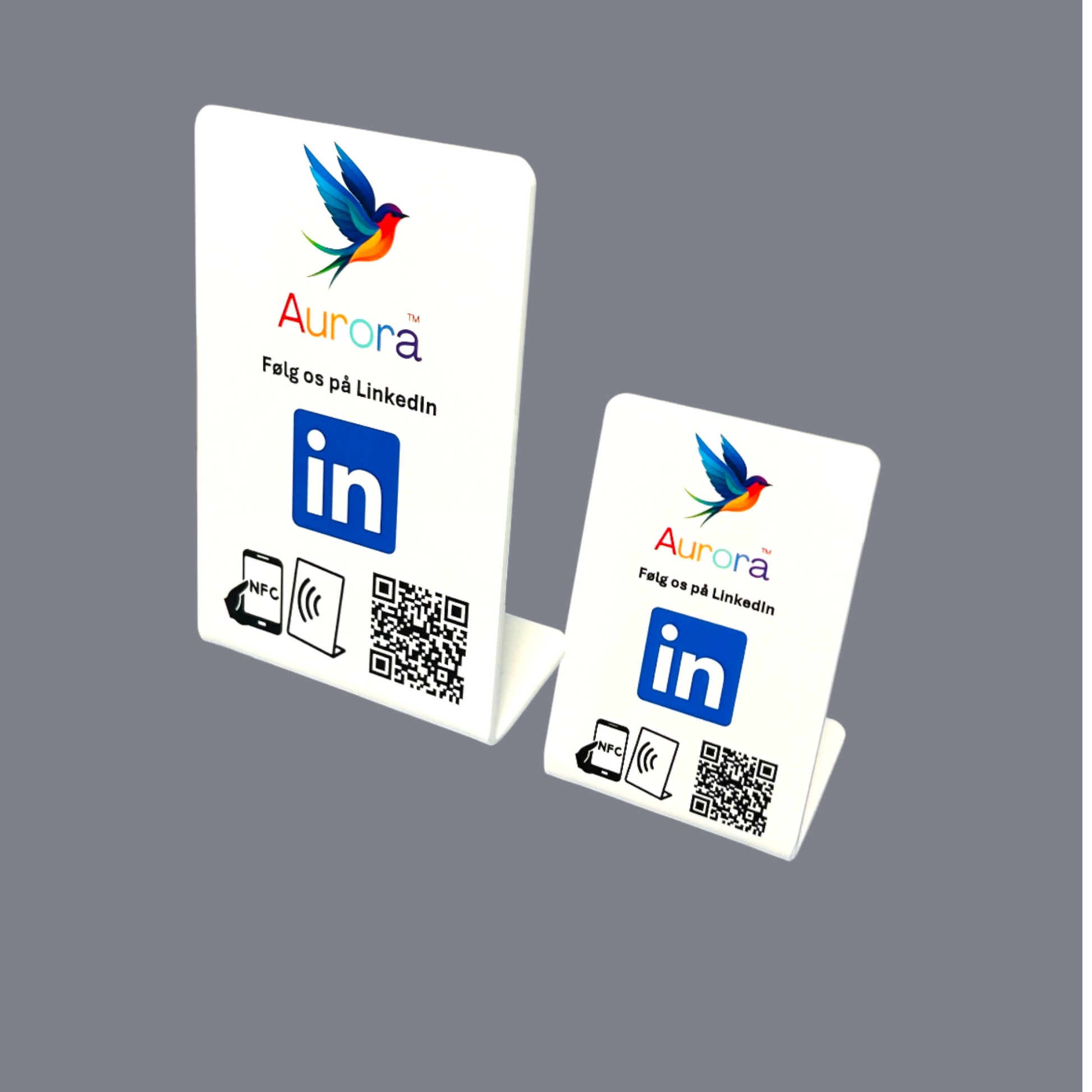 NFC bordstandere med eget logo NFC og QR kode til LinkedIn følgere